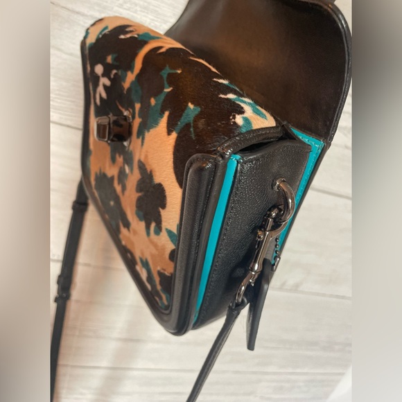 Coach cross body bag. BNWOT. Never used. With bag and two straps =final price = - Picture 10 of 15